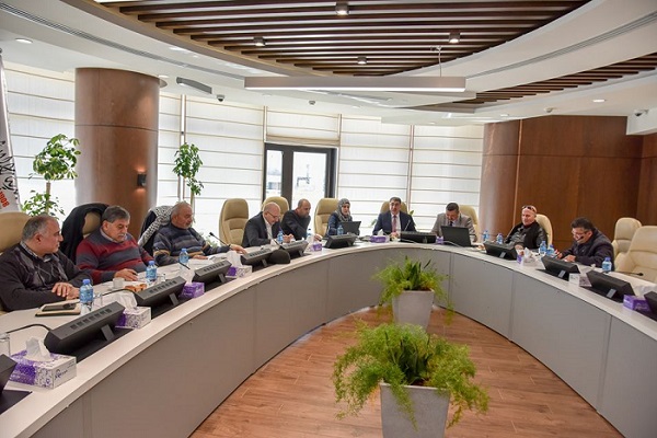 لجنة ضريبة المعارف في بلدية رام الله تصادق على موازنة العام 2020